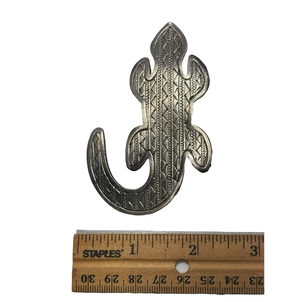 Vintage Silver Tone Textured Etched Geometric Lizard Gecko Statement Brooch Pin